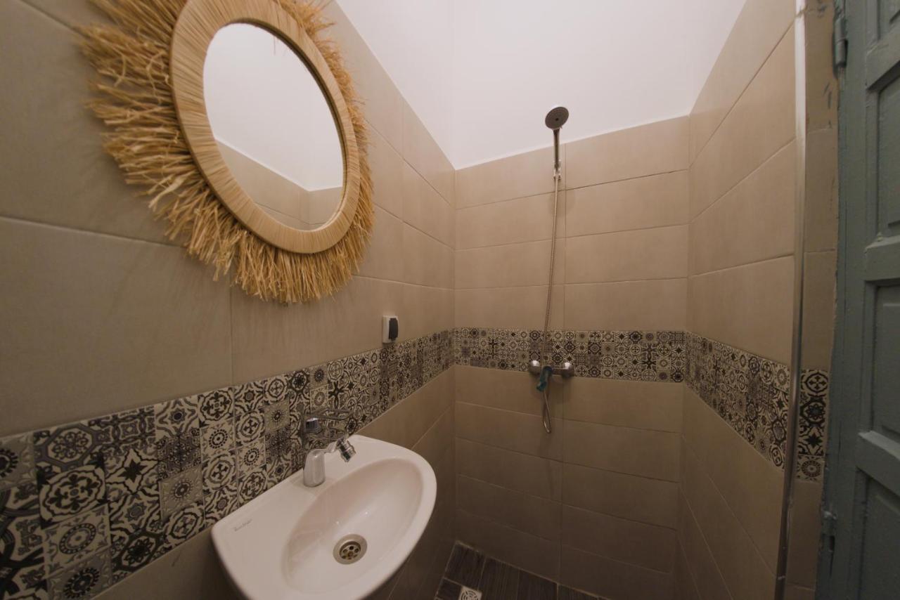 Hostel Be 20 Marrakesh Bagian luar foto